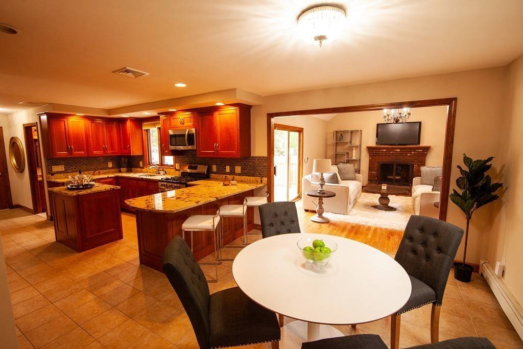 Dedham, MA 02026,241 Vincent Rd