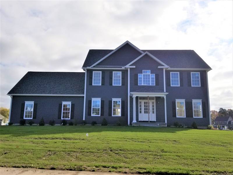 40 Flynn Meadows, Westfield, MA 01085