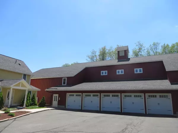 Greenfield, MA 01301,22 Myers Farm Lane #22