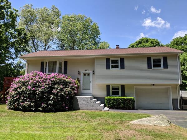 373 Greenwood Ave, Seekonk, MA 02771