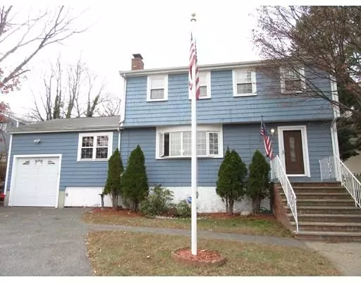 Dedham, MA 02026,87 Bussey St