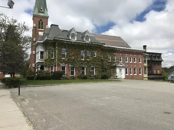 Fitchburg, MA 01420,240 Water St