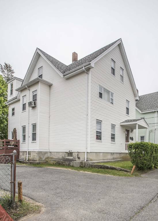 12 Hope St, Taunton, MA 02780