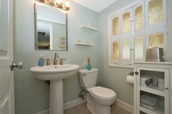 Peabody, MA 01960,14 Crane Ave