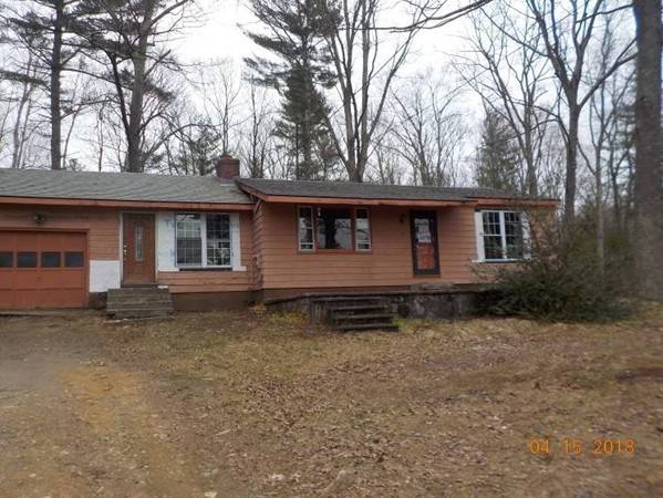 6 Barrett Rd, North Brookfield, MA 01535