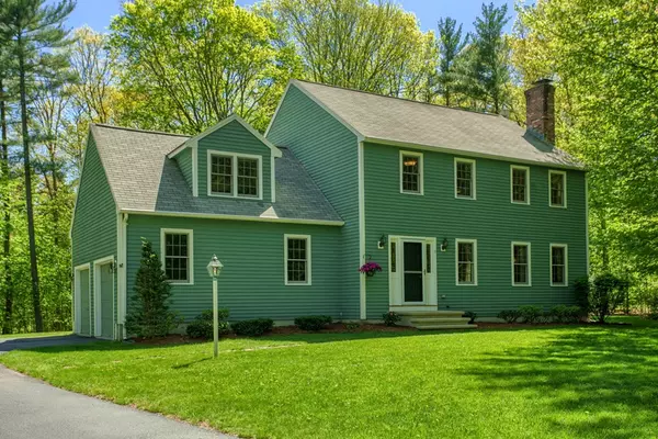 16 Fox Run, Groton, MA 01450