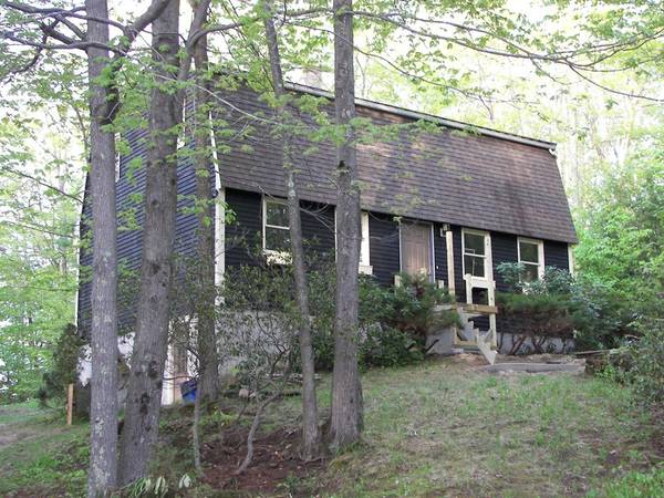 150 Hubbardston Road, Templeton, MA 01468