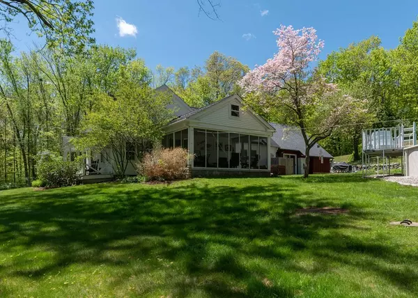 Southampton, MA 01073,40 High St