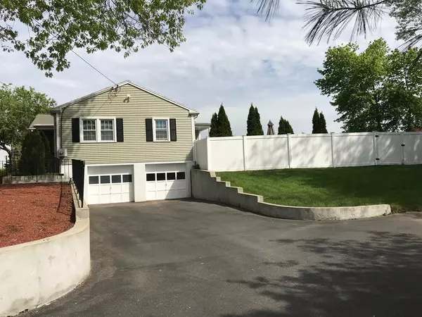 Natick, MA 01760,26 Rutledge Rd