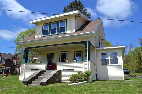 236 W Main St, Millbury, MA 01527