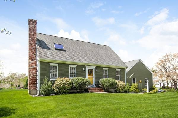 30 Greenhouse Rd, Sandwich, MA 02644