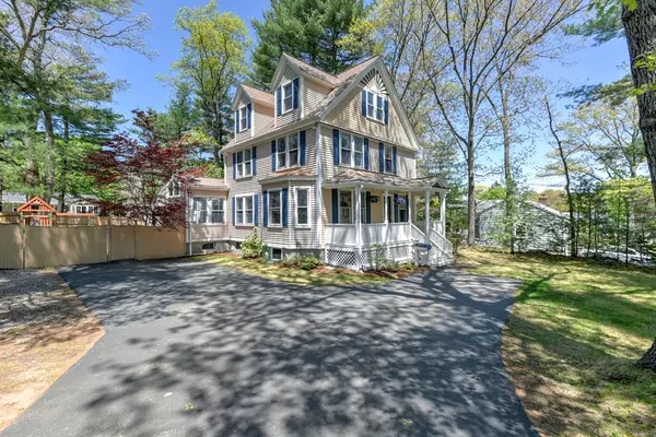 115 Marked Tree Rd, Needham, MA 02492