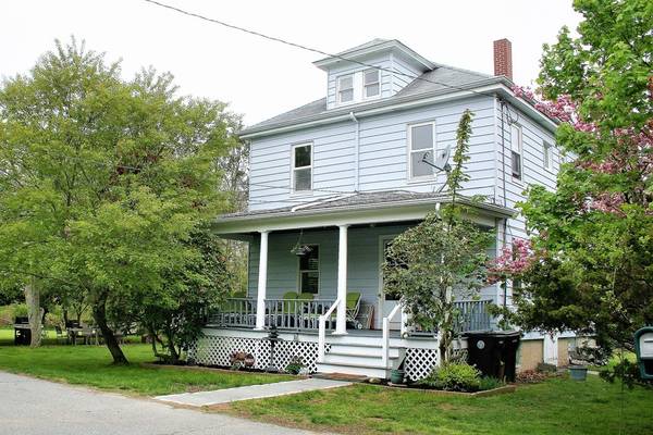 11 Ramsey St, Dartmouth, MA 02747