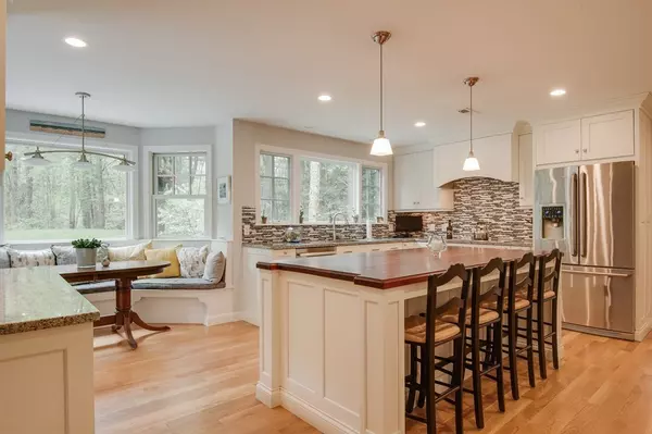 Medfield, MA 02052,182 South Street