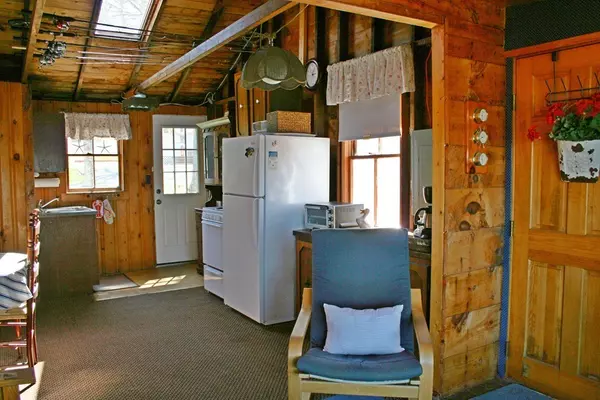 Yarmouth, MA 02673,86 Cottage Drive