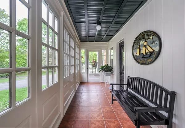 Hanover, MA 02339,580 Center St