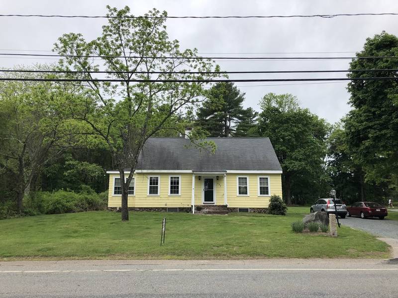 337 Fisher St, Walpole, MA 02081