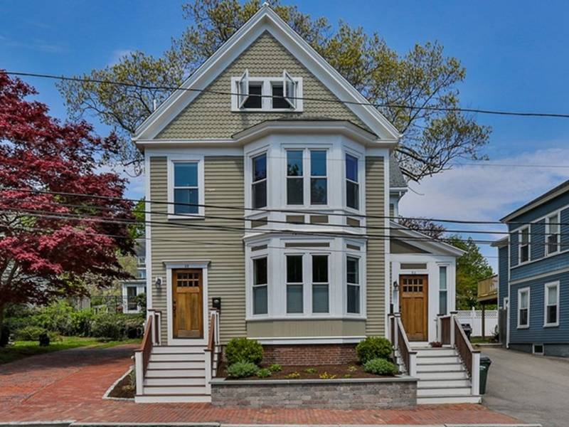 6 Arlington St #B, Newburyport, MA 01950