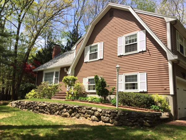 10 Talbot Rd, Andover, MA 01810