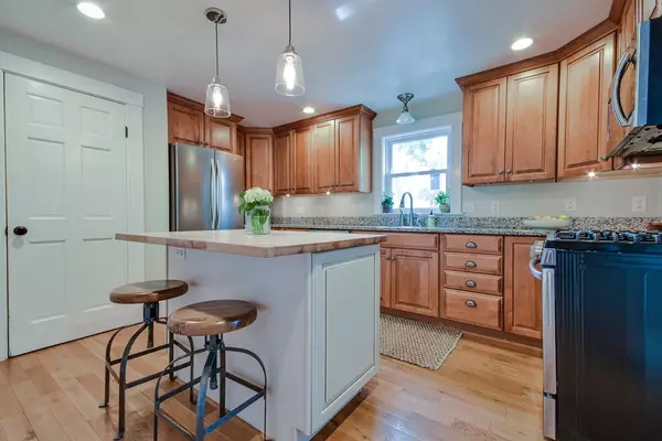 Natick, MA 01760,2 Jefferson St