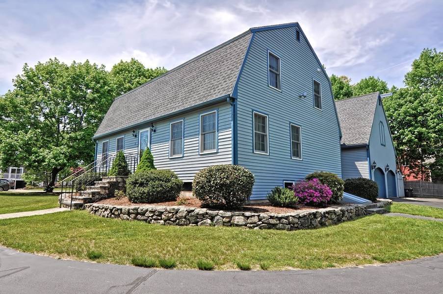 2 Odyssey Lane, Franklin, MA 02038