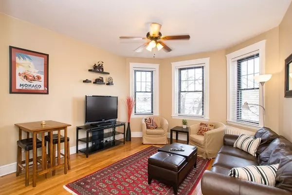 1560 Commonwealth #6, Boston, MA 02135