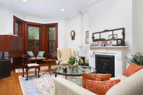 Boston, MA 02118,23 Claremont Park