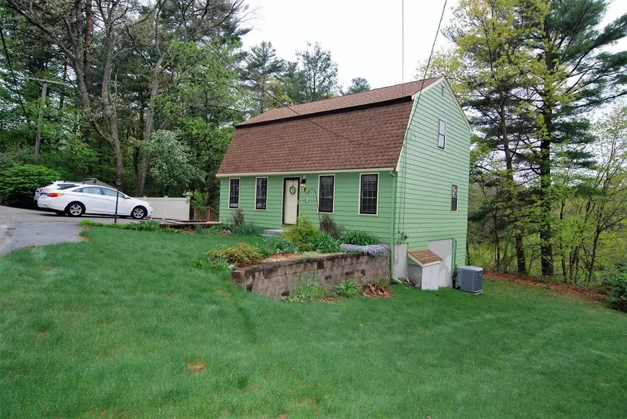 5 Tanager Road, Tewksbury, MA 01876