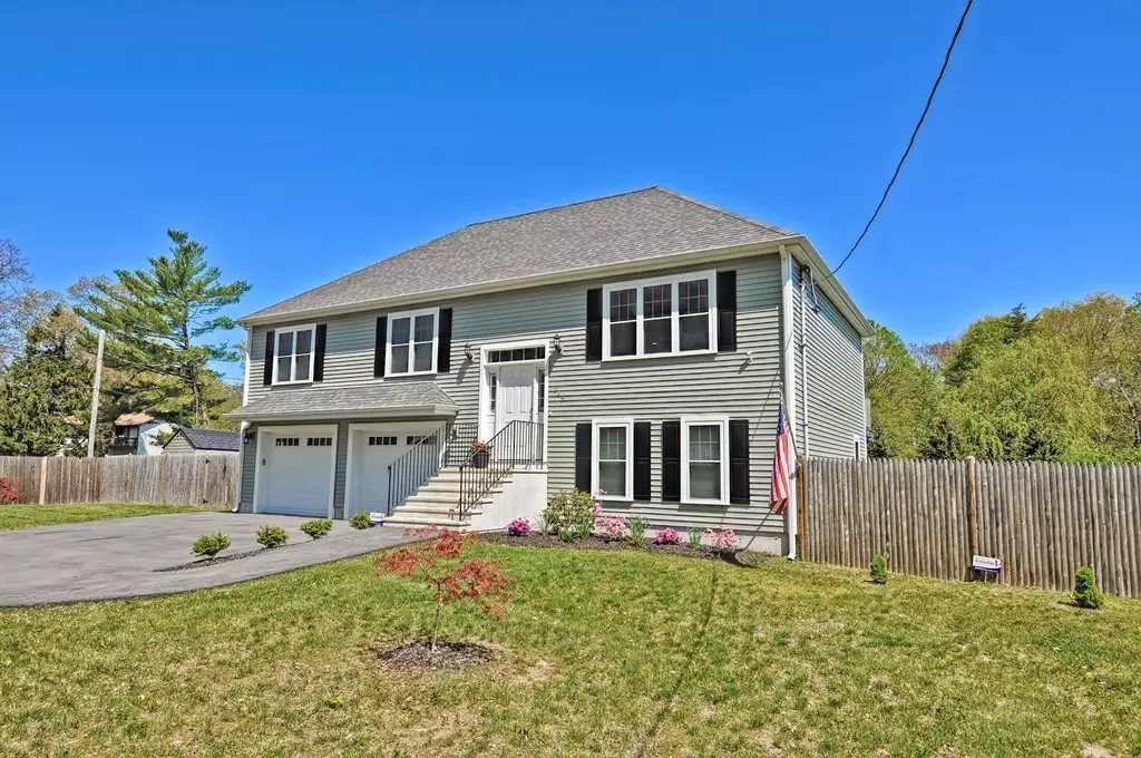 Taunton, MA 02780,245 Highland St