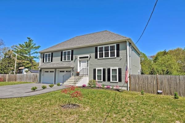 245 Highland St, Taunton, MA 02780