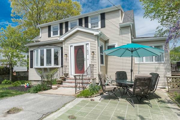 152 Walsh St, Medford, MA 02155