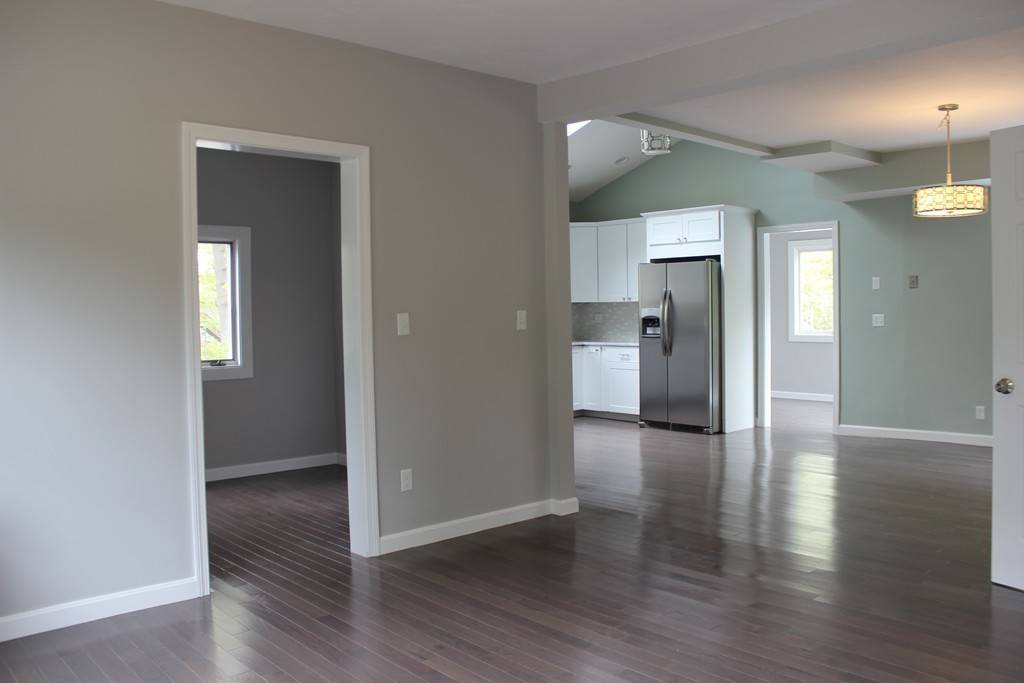 Randolph, MA 02368,45 Woodlawn St