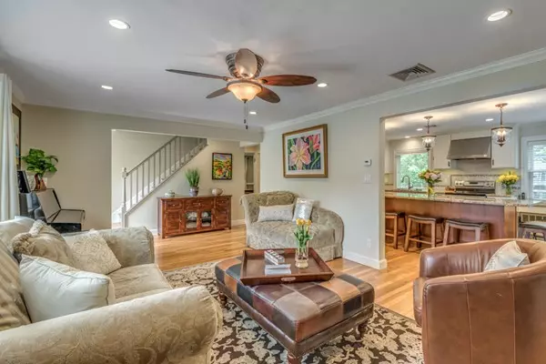 Needham, MA 02492,148 Plymouth Rd