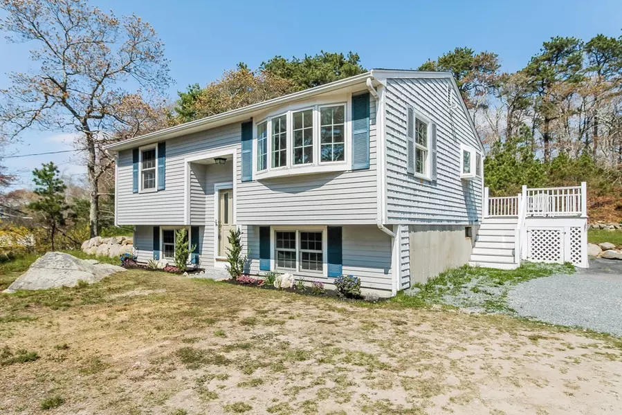 1734 State Rd, Plymouth, MA 02360