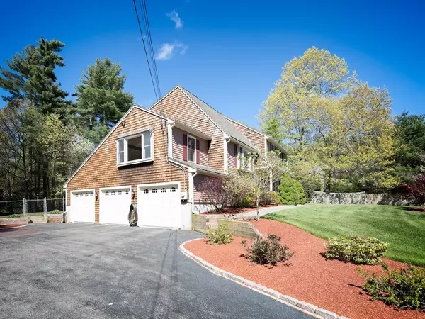 Marshfield, MA 02050,268 Mill Pond Ln