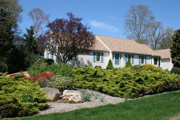 46 Bradford, Dennis, MA 02641