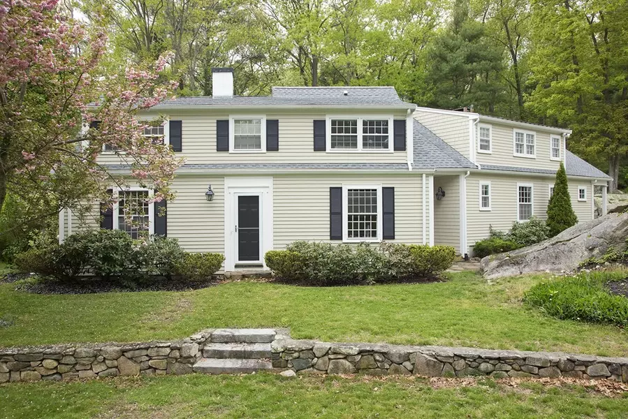 40 Red Gate Lane, Cohasset, MA 02025