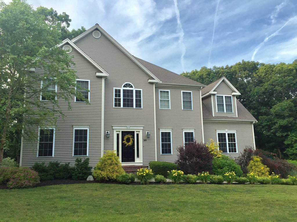 20 Broken Tree Rd,  Medway,  MA 02053
