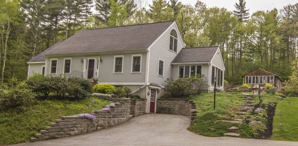 328 Howe St, East Brookfield, MA 01515