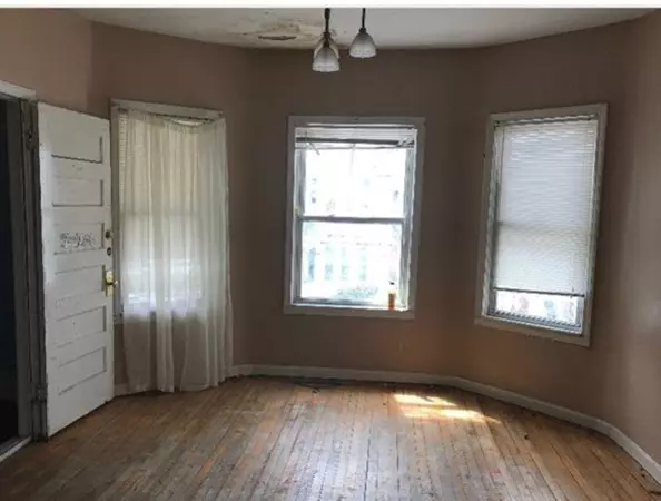 Fall River, MA 02720,120-122 Walnut Street