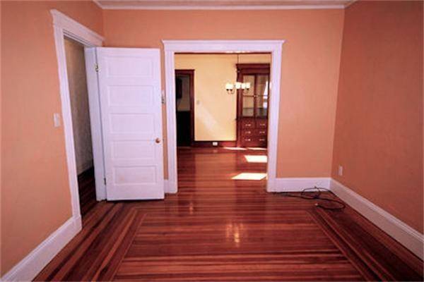 Cambridge, MA 02138,30 Granville Rd #1
