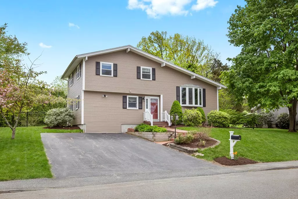 Milford, MA 01757,14 Simmons Drive