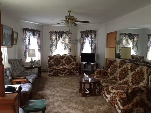 New Bedford, MA 02745,82 Eugenia Street