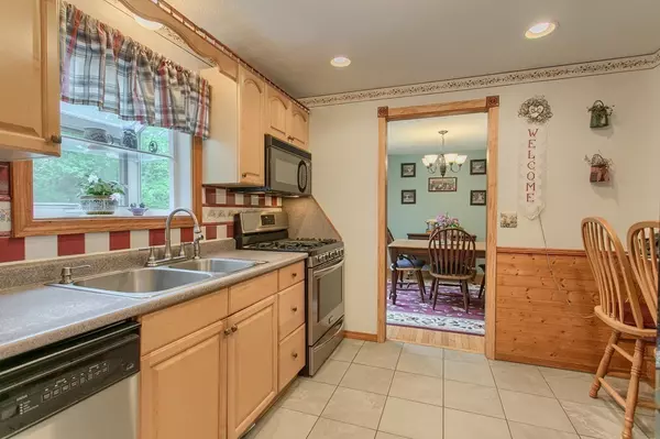 Townsend, MA 01469,56 Ash Street