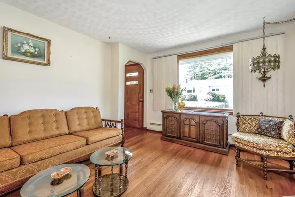 Shrewsbury, MA 01545,26 Angela Ave
