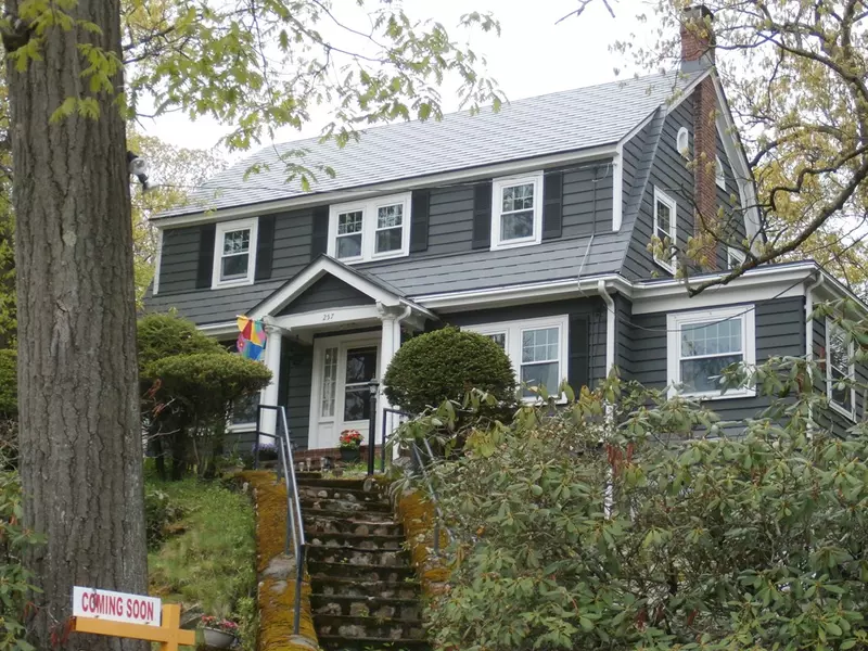 257 Hawthorne Street, Malden, MA 02148