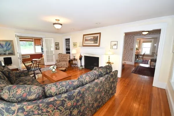Andover, MA 01810,14 Riverina Road