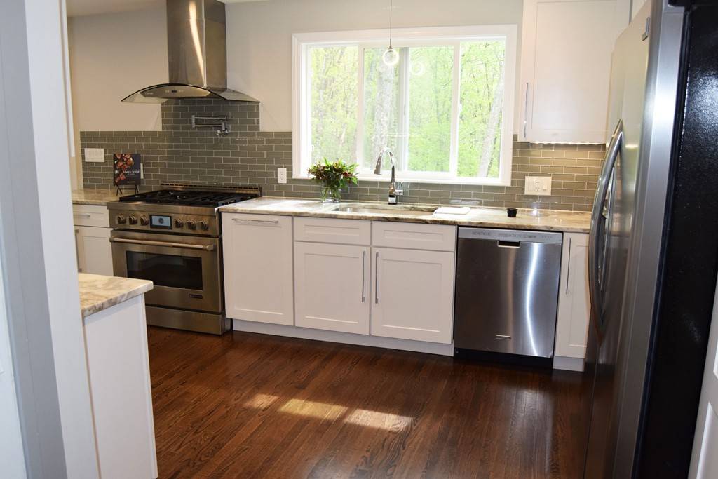 Andover, MA 01810,11 Arcadia Road