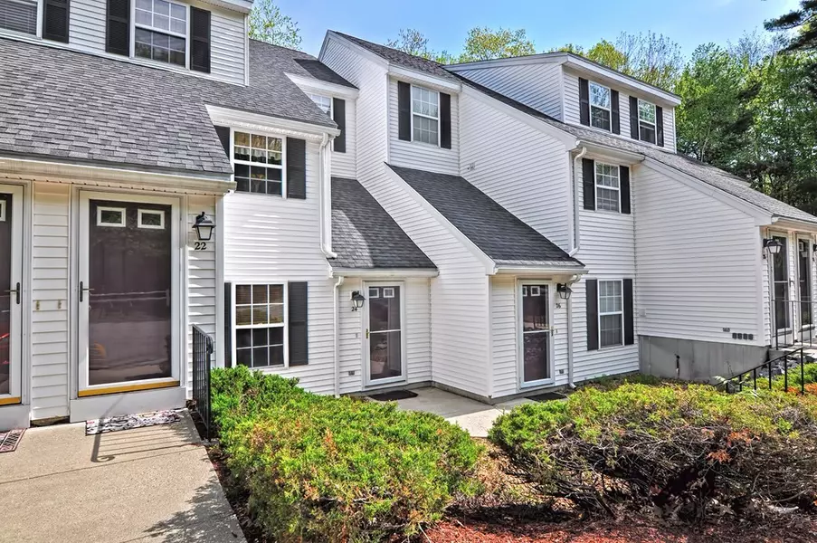 24 Gates Crossing #24, Leominster, MA 01453