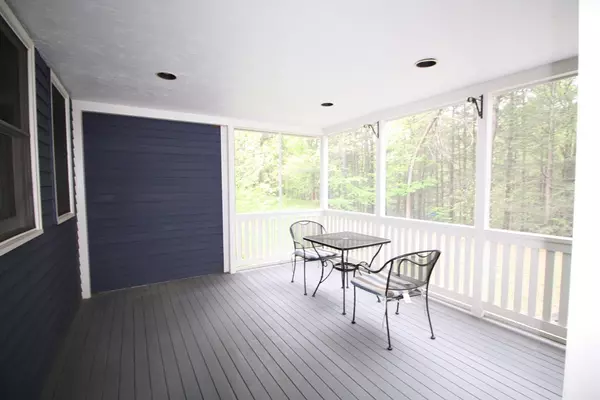 Townsend, MA 01469,10 Koski Way